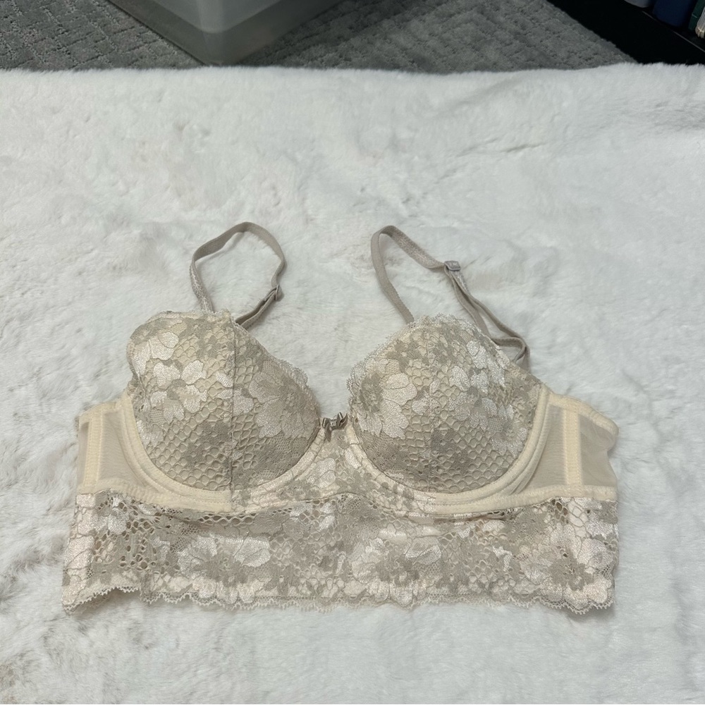 Adore Me (VS) Underwire Lace Bralette Size 34B